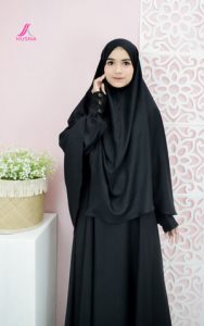 Set Gamis Shafa Marwa Warna Hitam Original Husna Hijab