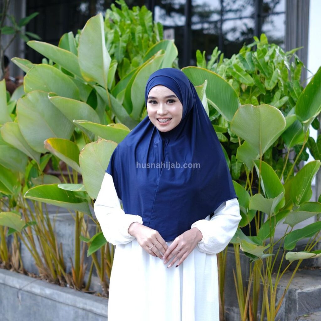 Bergo tali ikat malaysia